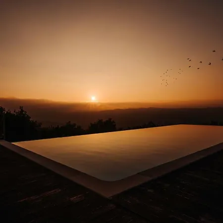 Paco Da Torre De Figueiredo Donas 4*