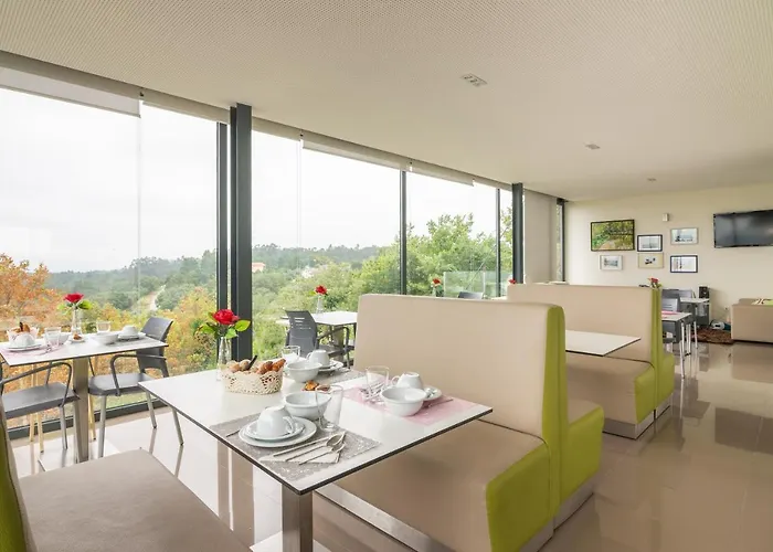 Paco Da Torre De Figueiredo Donas 4*