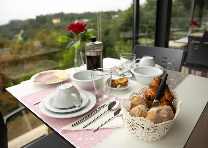 Paco Da Torre De Figueiredo Donas 4*