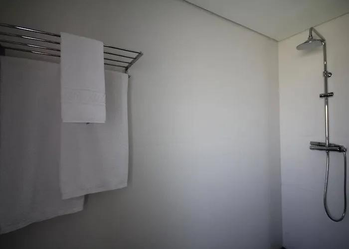 Pensión Paco Da Torre De Figueiredo Donas 4*